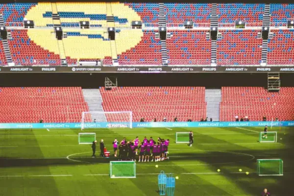 Anthony Gordon Completes Landmark €70 Million Transfer to FC Barcelona