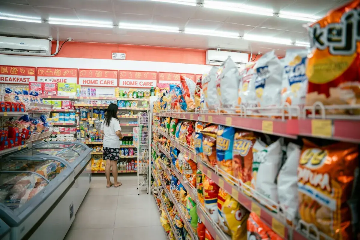Calbee Chips Go Monochrome: Geopolitical Tensions Force Packaging Shift