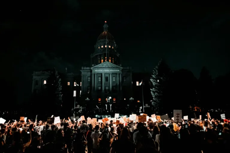 Colorado Democrats Censure Governor Polis Following Clemency for Tina Peters