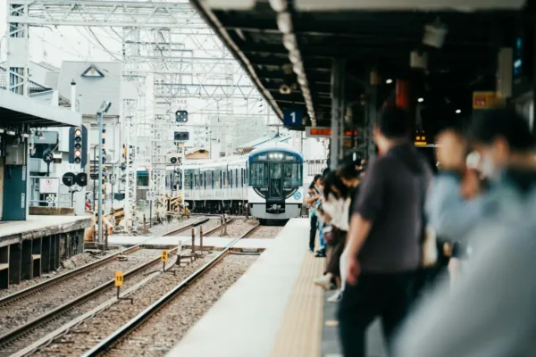 Commuter Crisis Looms as New York-Area Rail Workers Near Strike Deadline