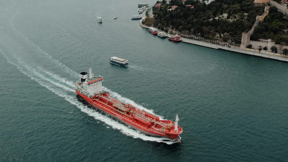 Diverging Crude Benchmarks: Geopolitical Volatility Reshapes Global Energy Markets