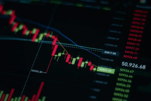 Foreign Institutional Investors Retreat from Indian Equities Amid Market Volatility