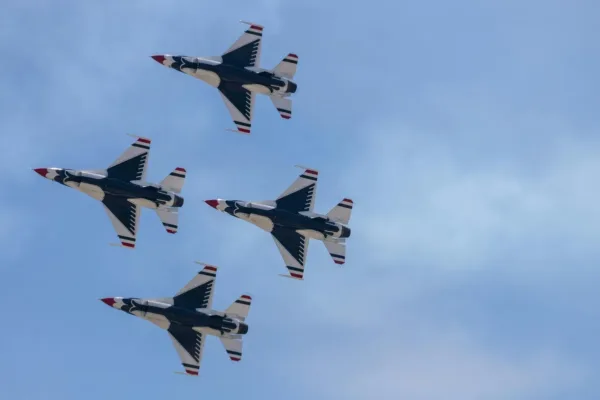 Four Aircrew Survive Mid-Air Collision During Idaho Air Show