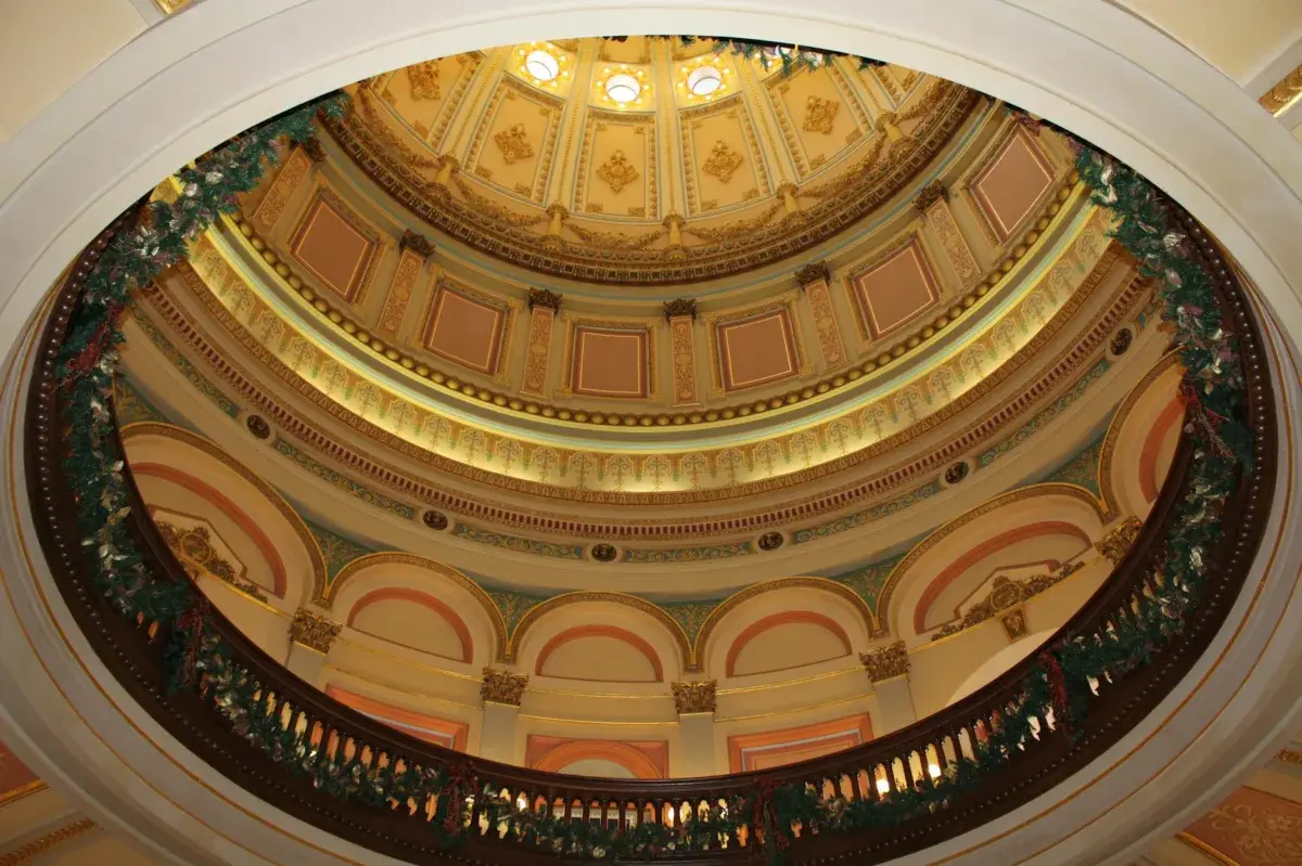 Hawaii Enacts Landmark Legislation to Curb Corporate Political Spending