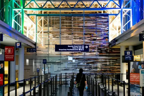 House Committee Debates Future of TSA Amid Privatization Push