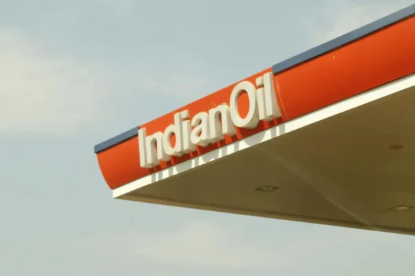 India Assures Stable Fuel Supplies Amidst Global Tensions, Eyes Electrification for Long-Term Energy Security