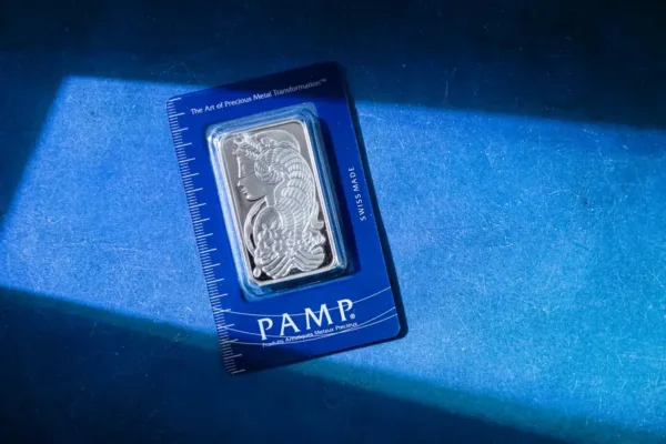 India Imposes Stricter Silver Import Controls to Stabilize Rupee