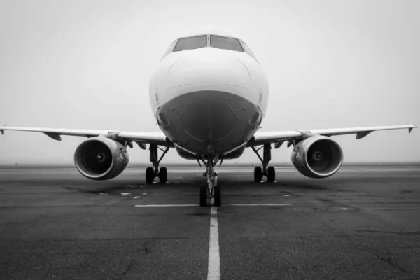 Indian Aviation Sector Retrenches as Air India and IndiGo Cut Domestic Capacity