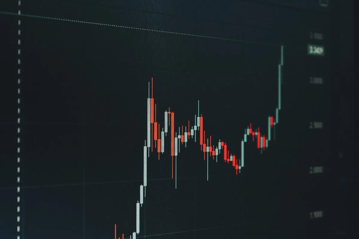 Indian Small-Cap and Mid-Cap Funds Surge to Record Highs Amid Shifting Investor Dynamics