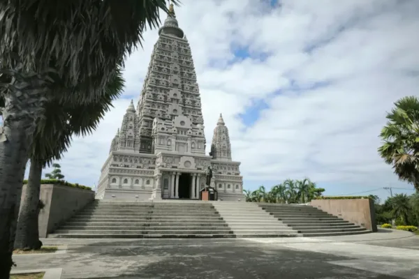 India's Diplomatic Balancing Act: Myanmar Junta Chief's Visit to Bodh Gaya