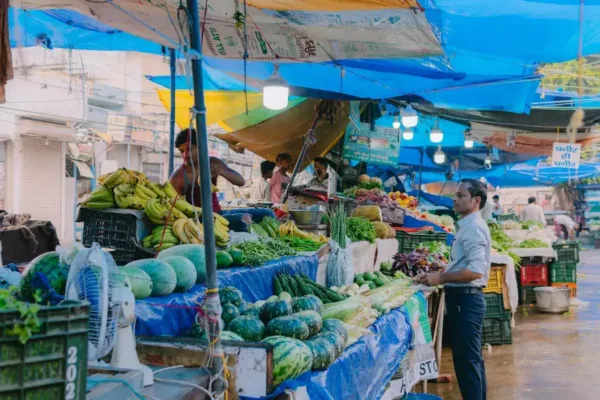India's Wholesale Inflation Hits 3.5-Year High Amid Global Energy Volatility