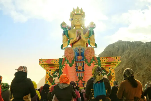 Ladakh's Strategic Role and Cultural Significance Highlighted During Union Home Minister's Visit