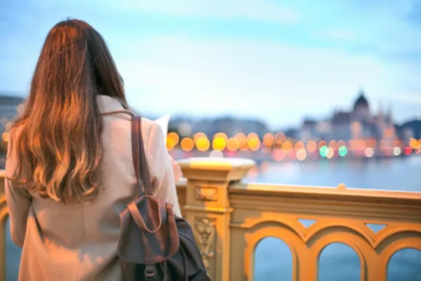 Navigating Solo: Essential Safety Strategies for Female Travelers