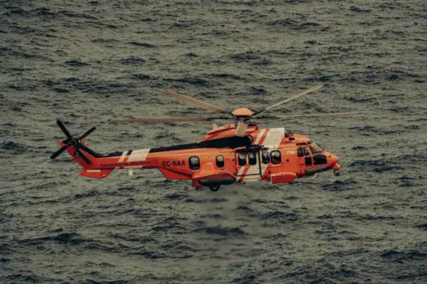 Rescue Operation Saves 11 Survivors Following Florida Plane Crash