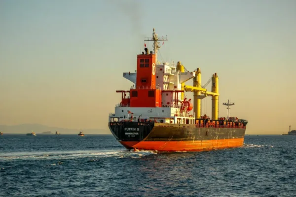 South Korean Probe Links Iranian Missile to Strait of Hormuz Ship Attack