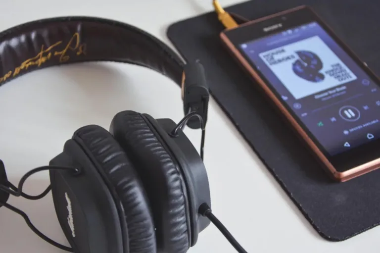 Tech Weekly: Xiaomi 17 Series Expansion and Sony's Latest Audio Collection