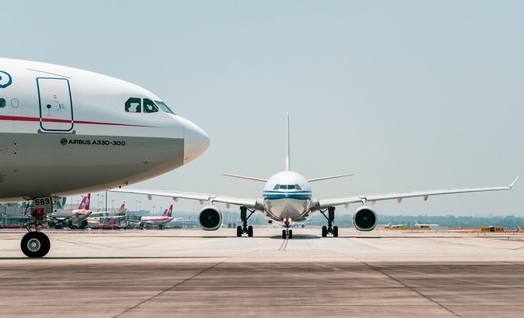 American Airlines Flight Aborts Takeoff Following Runway Incursion in Miami