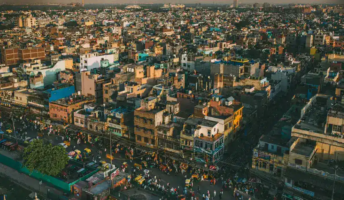 Automotive Retail Surge: India Witnesses Shift Toward EVs and CNG in May 2026