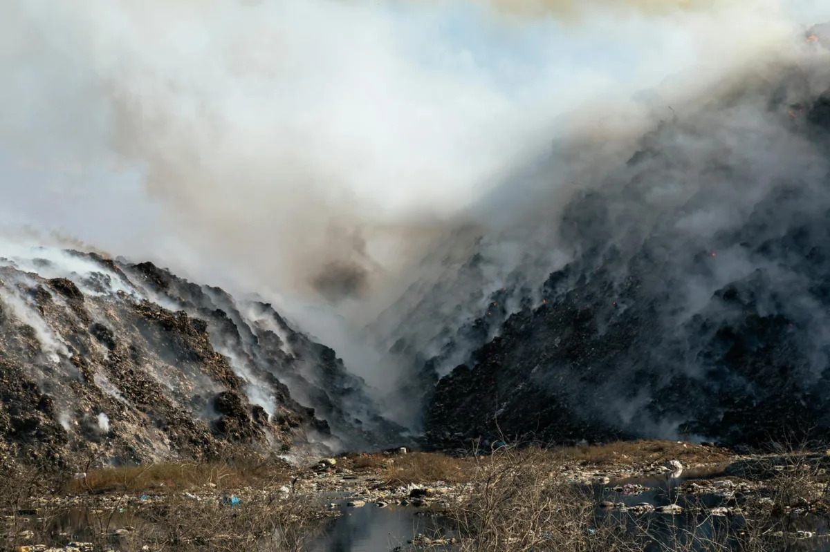 Massive Fire at Pallikaranai Dump Yard Destroys Over 100 Seized Vehicles