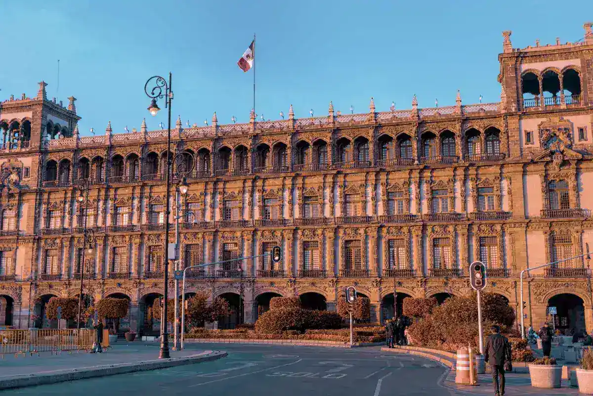Mexico Challenges U.S. Diplomatic Pressure Under Sheinbaum Administration