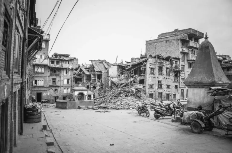 Powerful 7.8-Magnitude Earthquake Strikes Southern Philippines, Leaving Dozens Dead