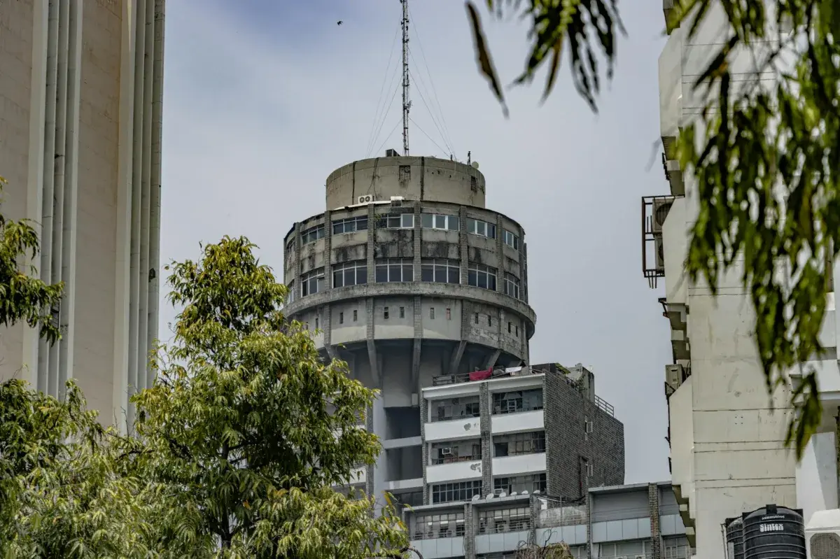 RBI Holds Repo Rate at 5.25% as Inflation Concerns Loom Over August Outlook