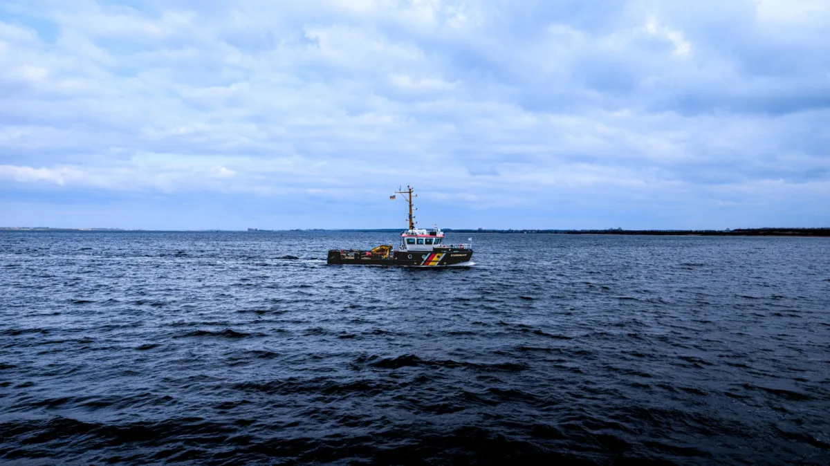 Taiwan Coast Guard Expels Chinese Vessels Amid Escalating Maritime Tensions