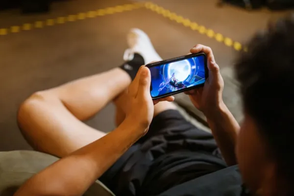 UK Mobile Gaming Market Poised for Significant Expansion Through 2034
