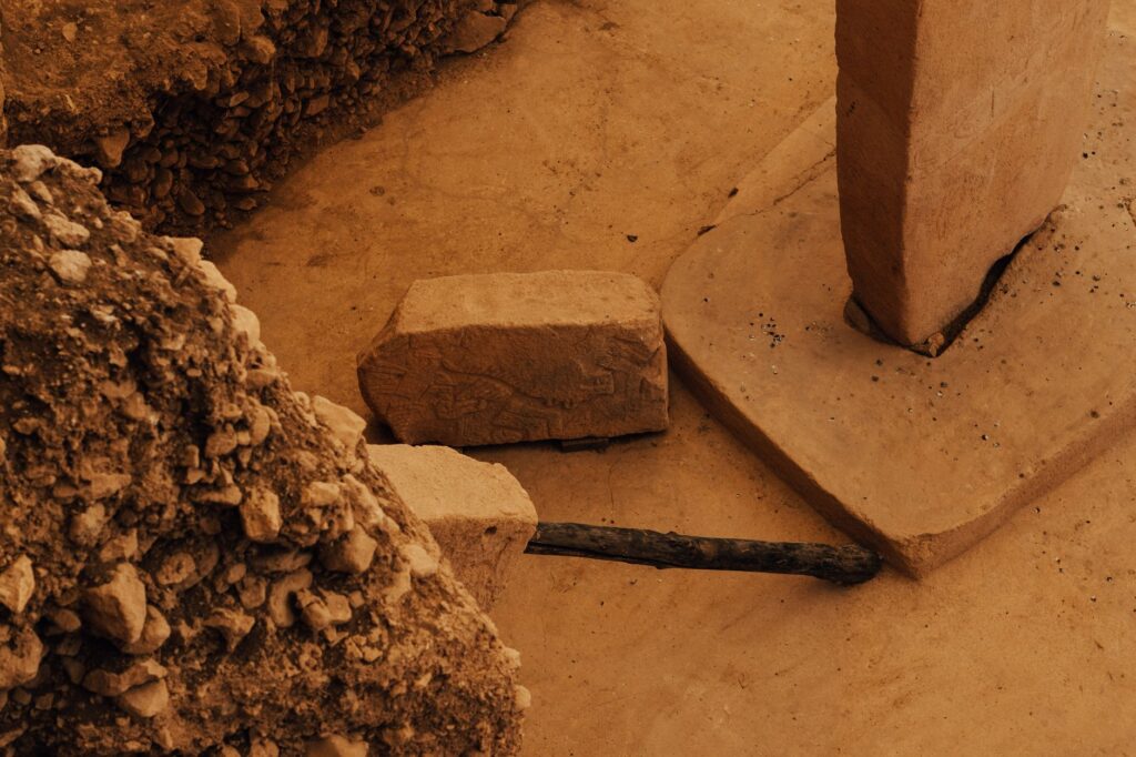 AI and Spectroscopy Reveal 400,000-Year-Old Evidence of Human Fire-Making