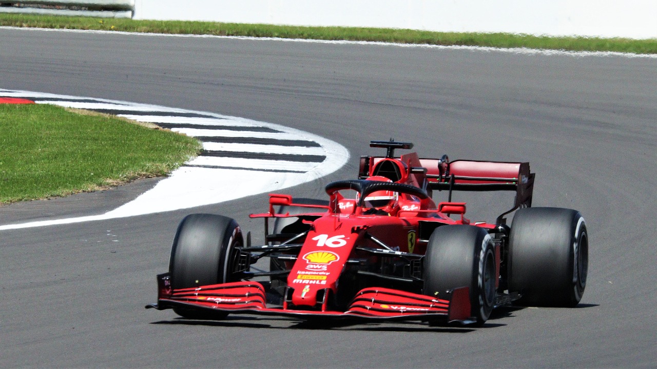 Antonelli Stuns Silverstone: Mercedes Rookie Claims Pole at 2026 British Grand Prix
