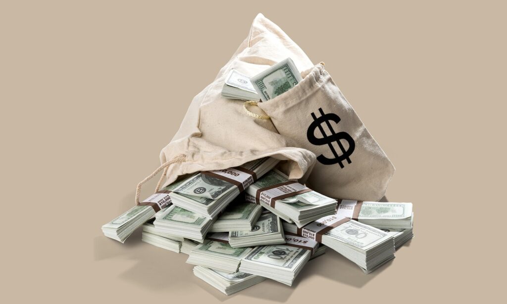 Canadians Pivot to 'Lifestyle Shrinkflation' Amid Rising Debt Pressures: MNP Report