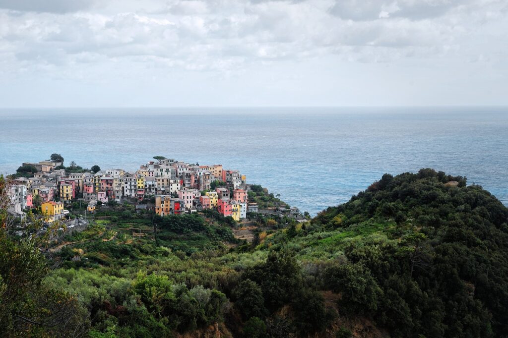 Diplomacy Adrift: U.S. Ambassador to Italy Vacationing on Superyacht Amid Trump-Meloni Feud