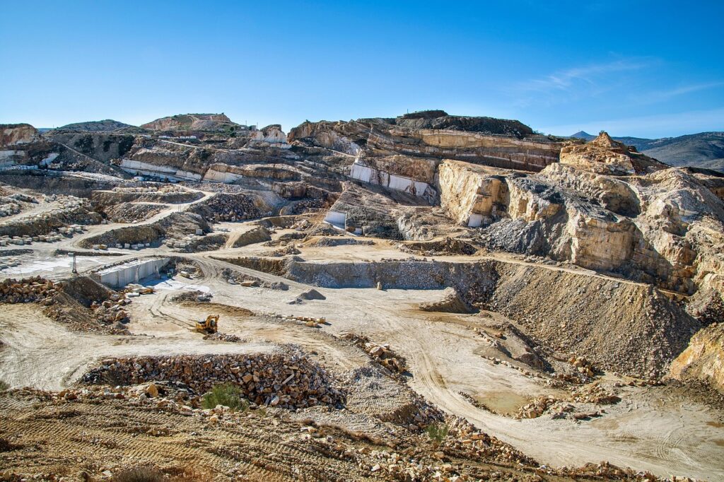 Ekati Diamond Mine Early Closure Signals Shift in Global Gemstone Market