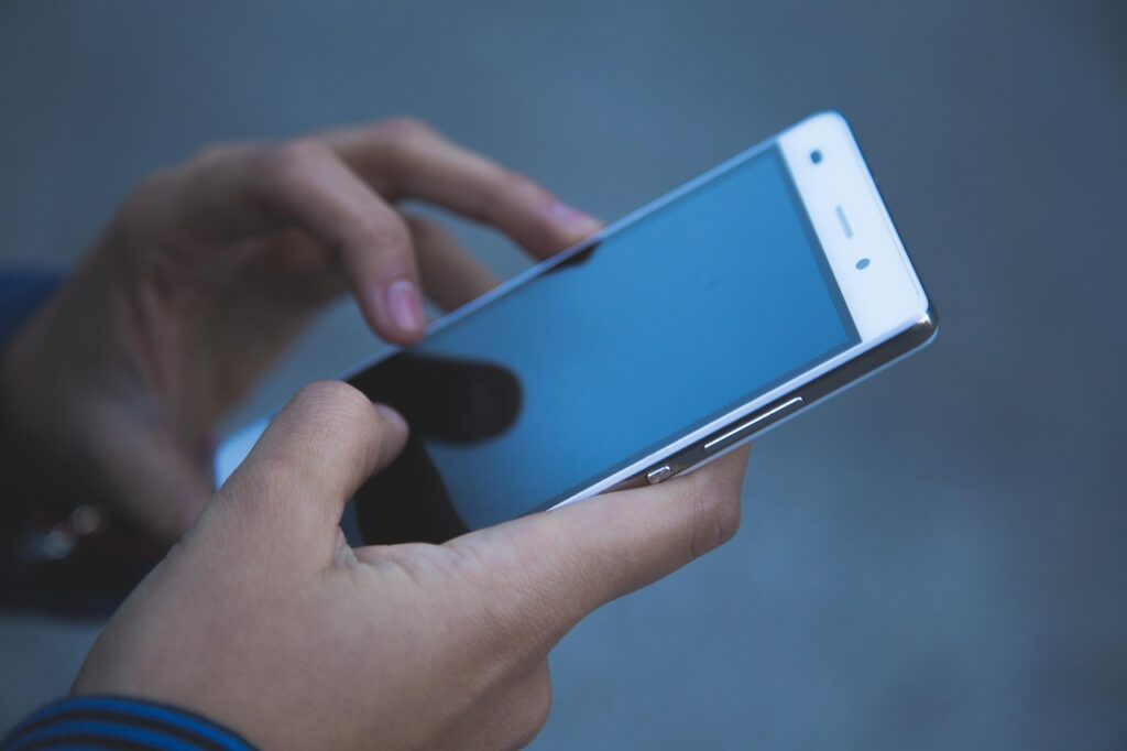 Meta Introduces AI Safety Features to Alert Parents and Contact Emergency Services During Crisis Conversations