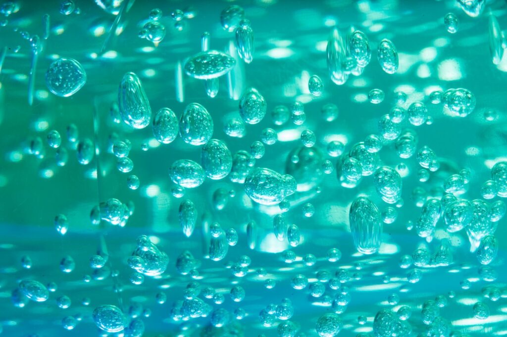 Physicists Solve Feynman's Decades-Old 'Reverse Sprinkler' Puzzle