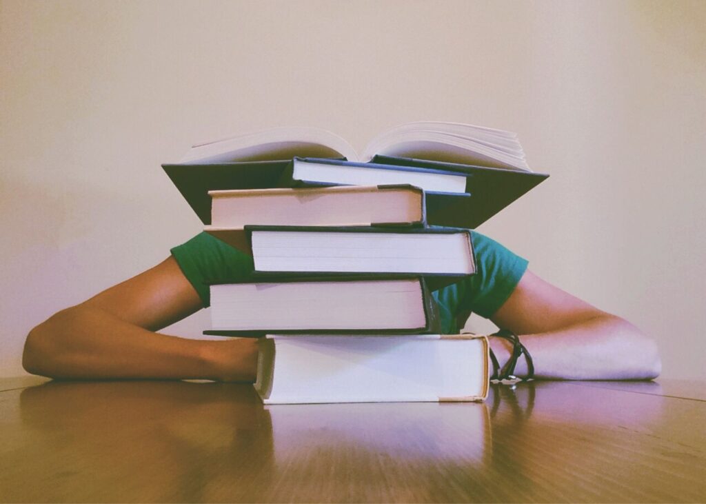 Supreme Court Criticizes CBSE Three-Language Mandate, Citing Student Stress in Class 9