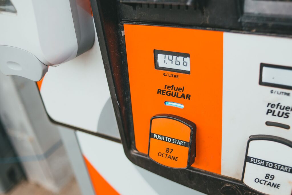 U.S. Gas Prices Surge Back to $4 a Gallon as Iran Crisis Deepens