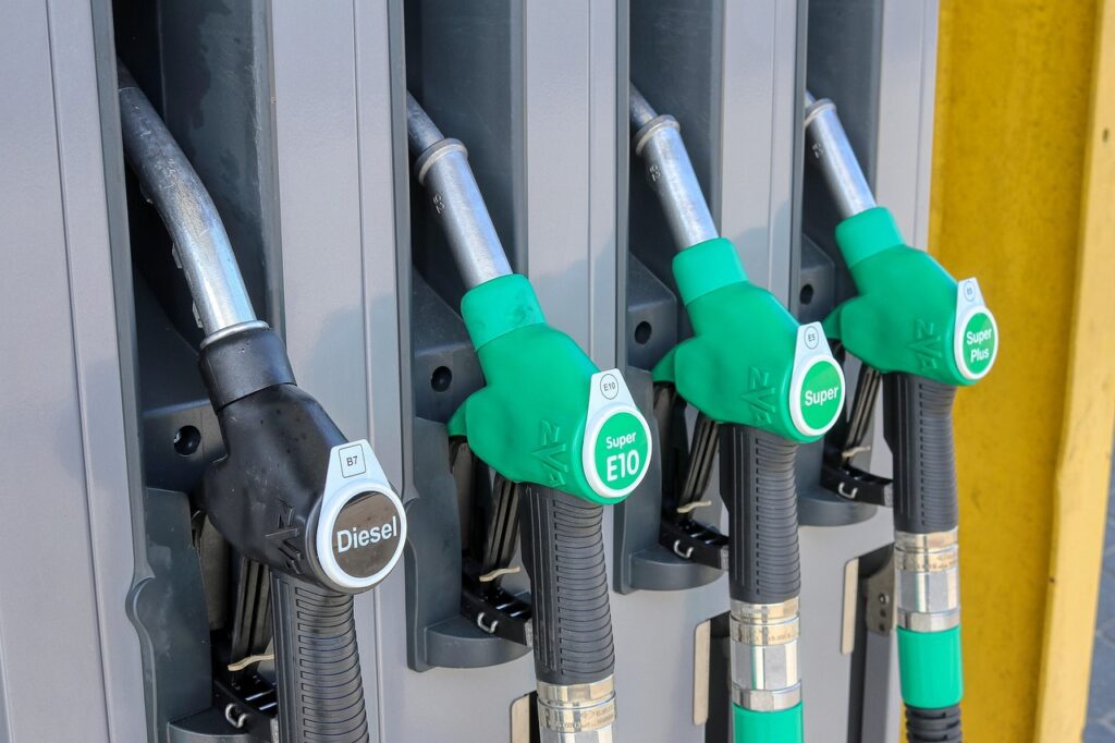 Voter Perception Gap on Gas Prices Poses Severe Threat to Republican Midterm Hopes