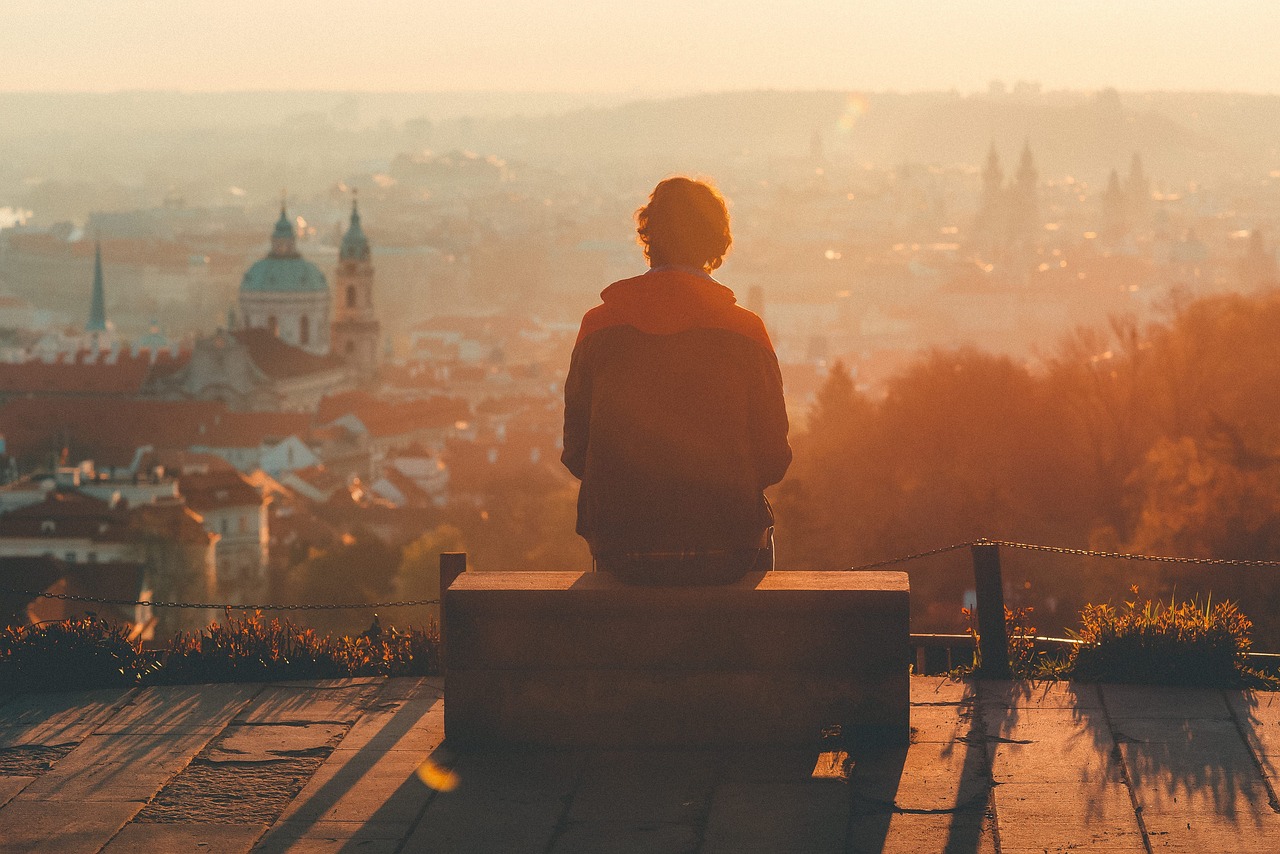 Navigating Modern Choice: How Philosophical Insights Challenge Contemporary Conceptions of Desire