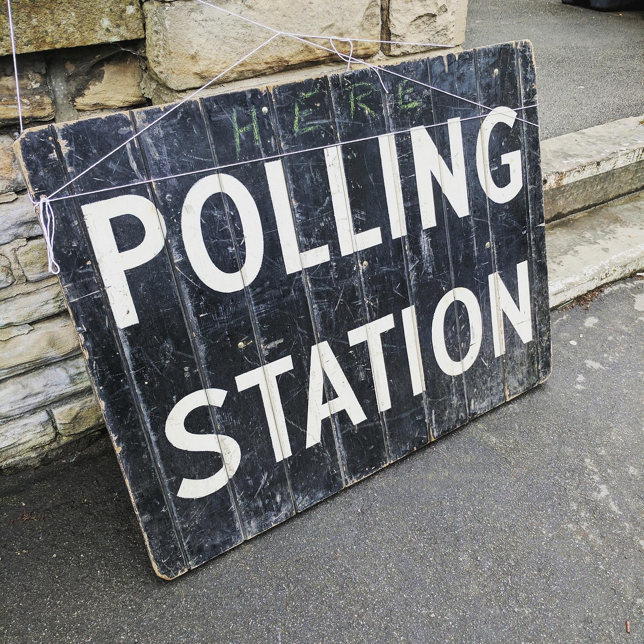 Michigan Primaries: A Defining Battle for the Democratic Party's Ideological Soul