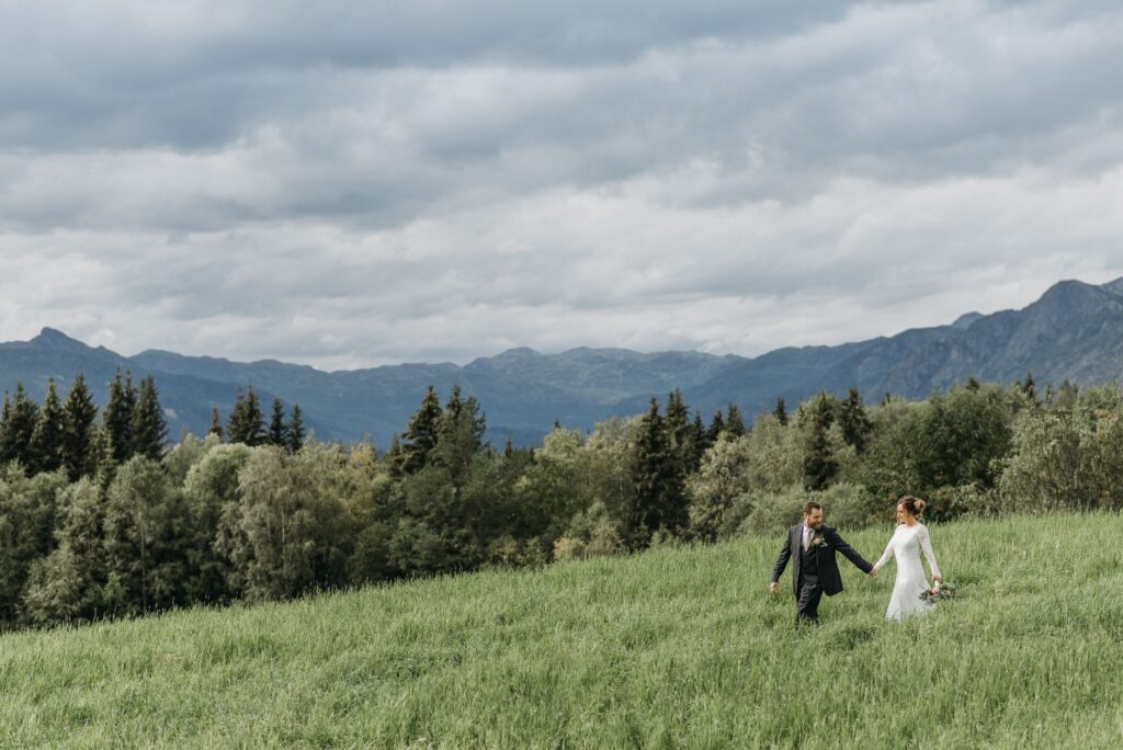 Tallulah Willis and Musician Justin Acee Celebrate Intimate Wedding in Sun Valley