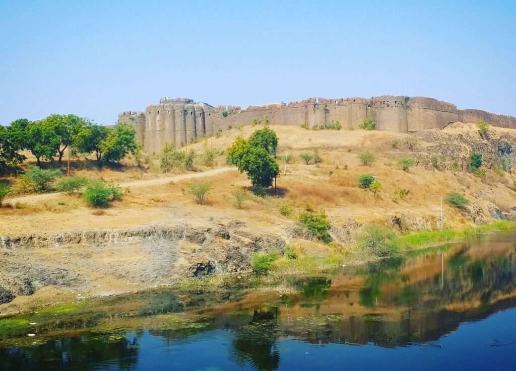 Naldurg Fort in Maharashtra showcases historical architecture amidst serene nature.